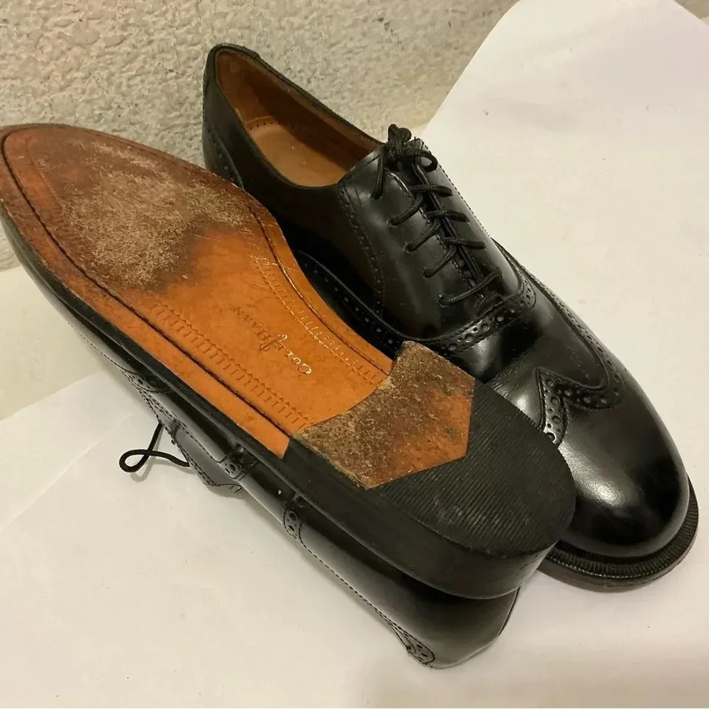 Cole Haan Black Leather Wingtip Oxfords size 10.5 D